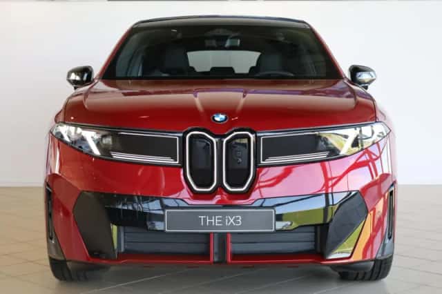 BMW iX3 (2026) thumbnail 4