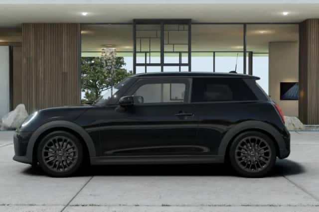 MINI Cooper (2026) thumbnail 2