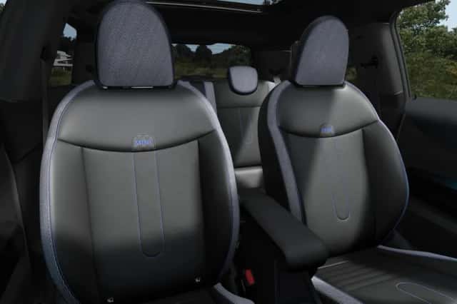 MINI Cooper (2026) thumbnail 4