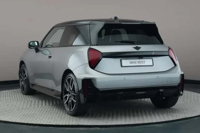 MINI Mini Electric (2025) thumbnail 3
