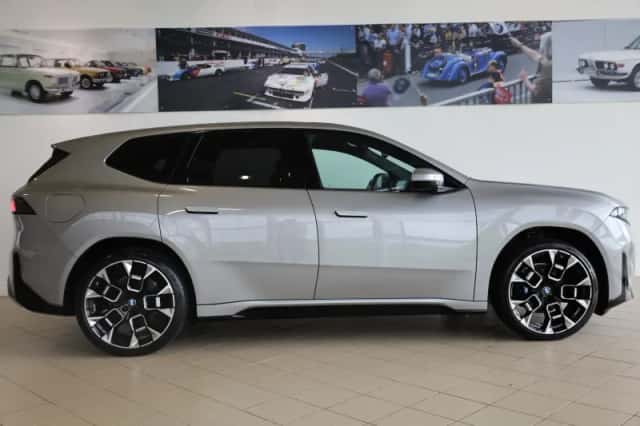 BMW iX3 (2026) thumbnail 3