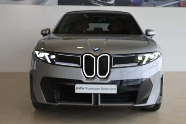 BMW iX3 (2026) thumbnail 4
