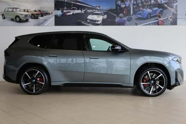 BMW iX3 (2026) thumbnail 3
