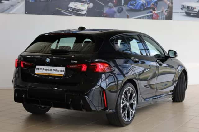 BMW 1-Serie (2024) thumbnail 2
