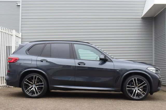BMW X5 (2019) thumbnail 5