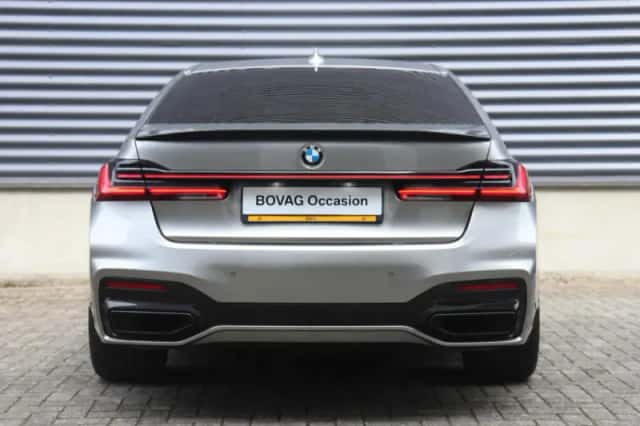 BMW 7-Serie (2019) thumbnail 4