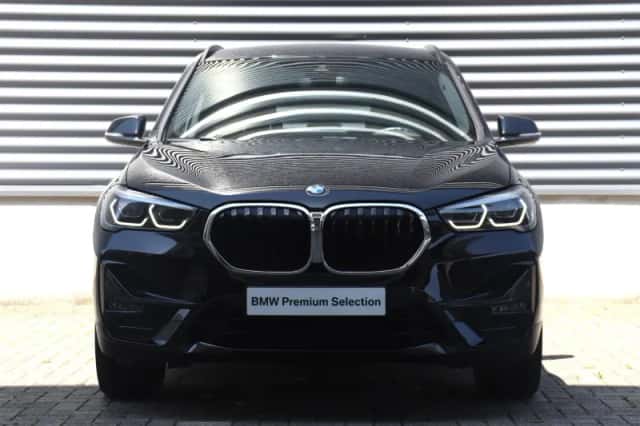 BMW X1 (2022) thumbnail 3
