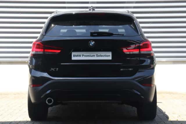 BMW X1 (2022) thumbnail 4