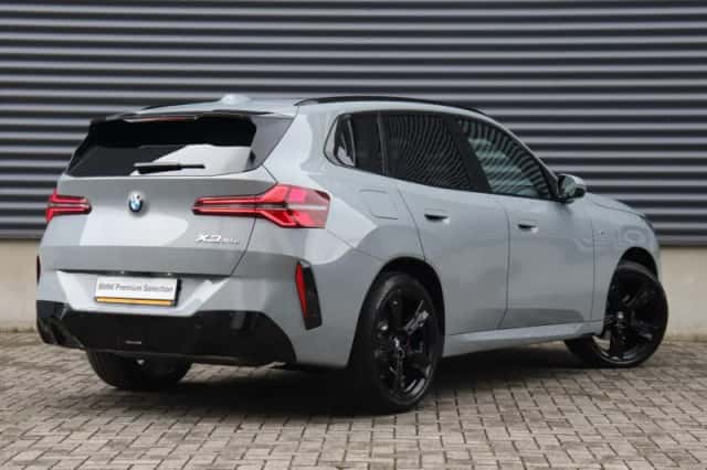 BMW X3 (2026) thumbnail 2