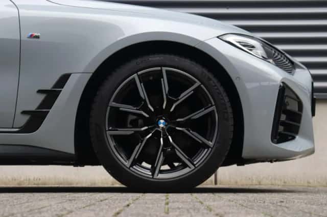 BMW 4-Serie (2024) thumbnail 6