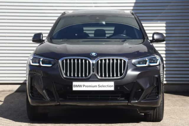 BMW X3 (2021) thumbnail 3