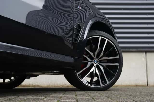 BMW X5 (2025) thumbnail 6