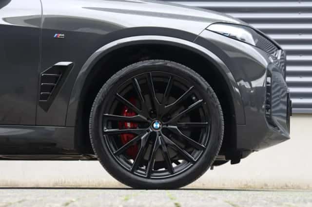 BMW X5 (2025) thumbnail 6