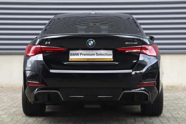 BMW i4 (2026) thumbnail 4