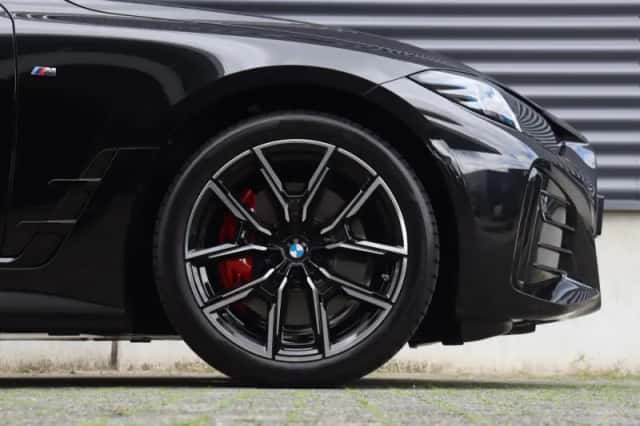 BMW i4 (2026) thumbnail 6