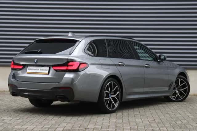 BMW 5-Serie (2023) thumbnail 2