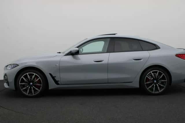 BMW i4 (2026) thumbnail 4