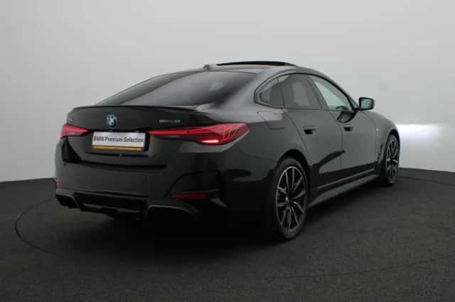 BMW i4 (2026) thumbnail 2