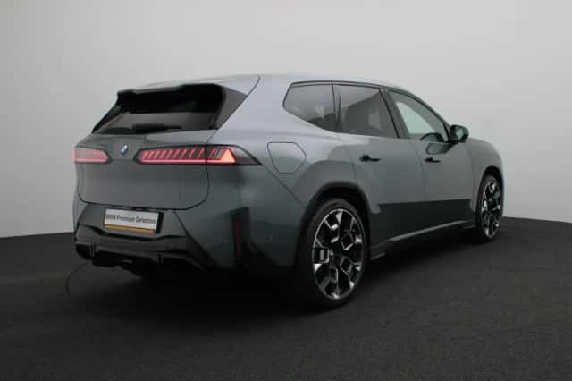 BMW iX3 (2026) thumbnail 2