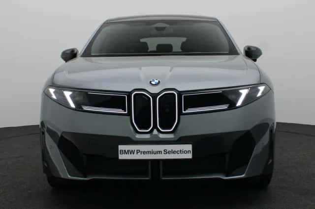 BMW iX3 (2026) thumbnail 3