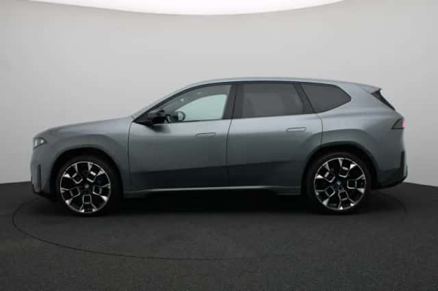 BMW iX3 (2026) thumbnail 4