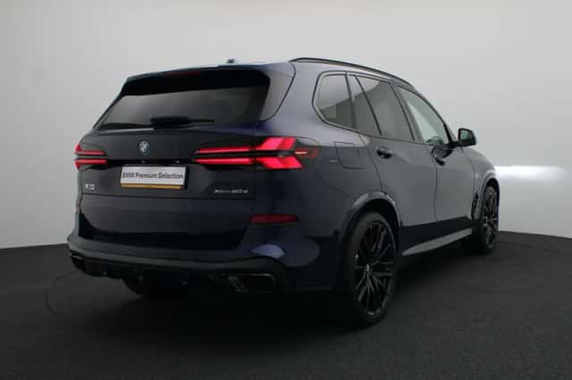 BMW X5 (2025) thumbnail 2