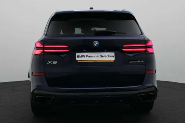 BMW X5 (2025) thumbnail 5