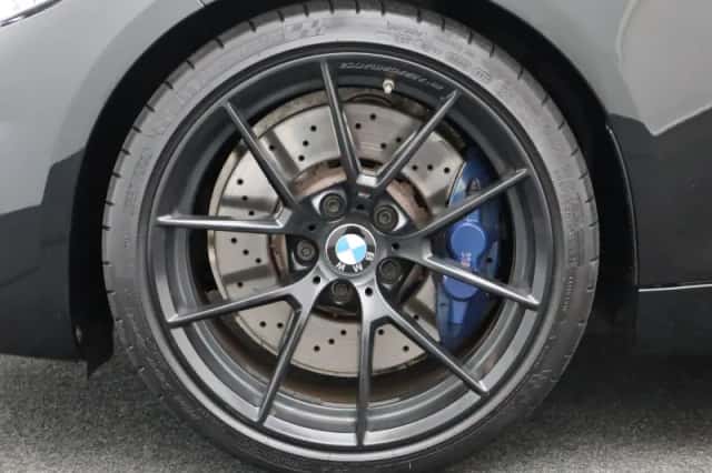 BMW M2 (2018) thumbnail 6