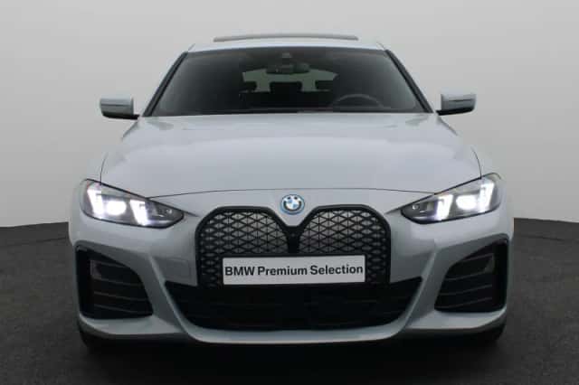 BMW i4 (2026) thumbnail 3