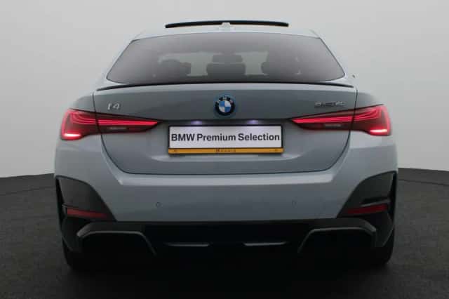 BMW i4 (2026) thumbnail 5