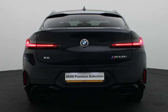 BMW X4 (2022) thumbnail 5