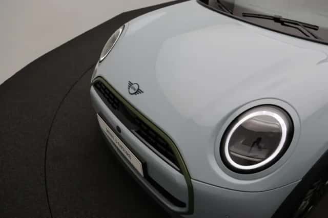 MINI Cooper (2026) thumbnail 2