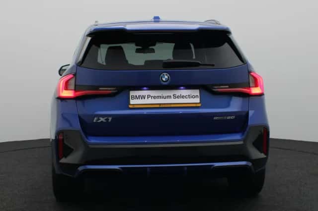 BMW iX1 (2026) thumbnail 5