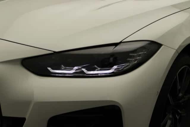 BMW i4 (2024) thumbnail 6