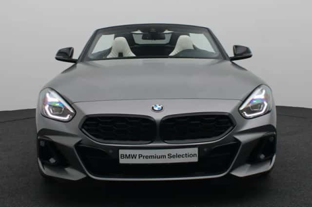 BMW Z4 (2025) thumbnail 3