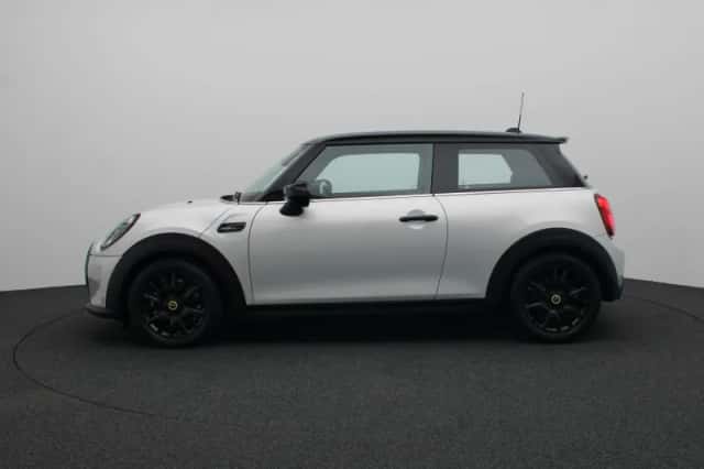 MINI Mini Electric (2022) thumbnail 4