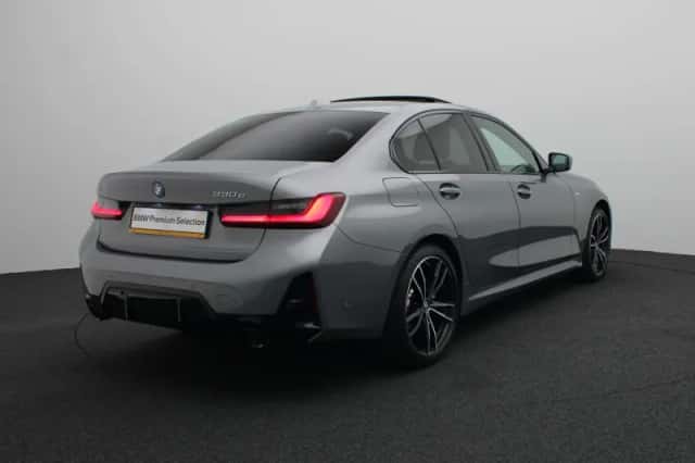 BMW 3-Serie (2025) thumbnail 2