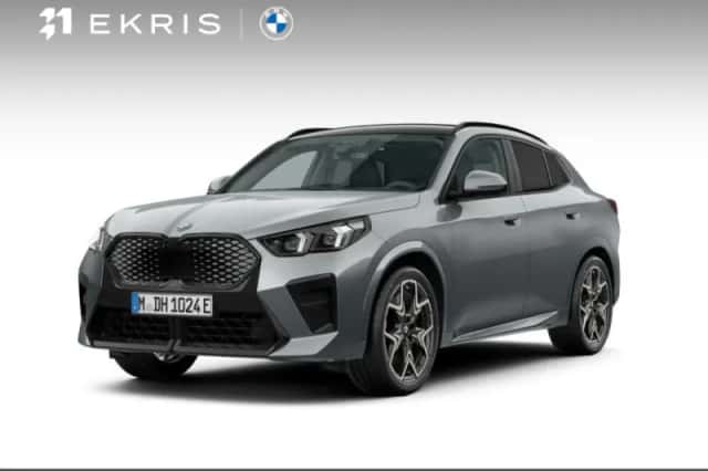 BMW iX2 (2026) thumbnail 1