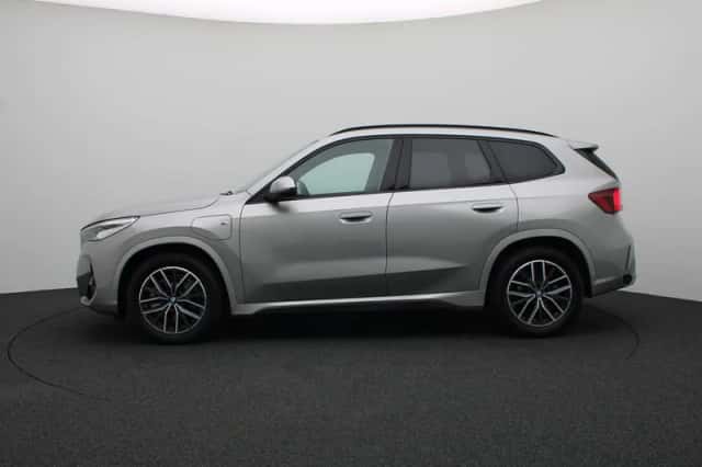 BMW X1 (2025) thumbnail 4