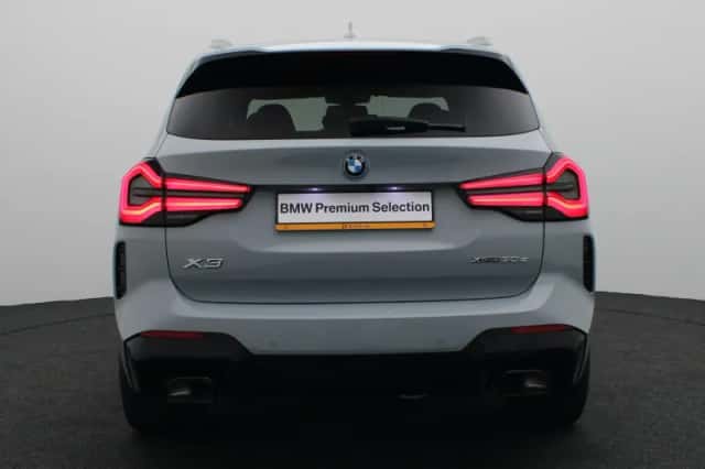 BMW X3 (2023) thumbnail 5