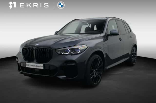 BMW X5 (2022) thumbnail 1