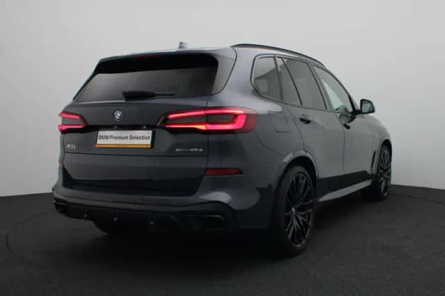 BMW X5 (2022) thumbnail 2