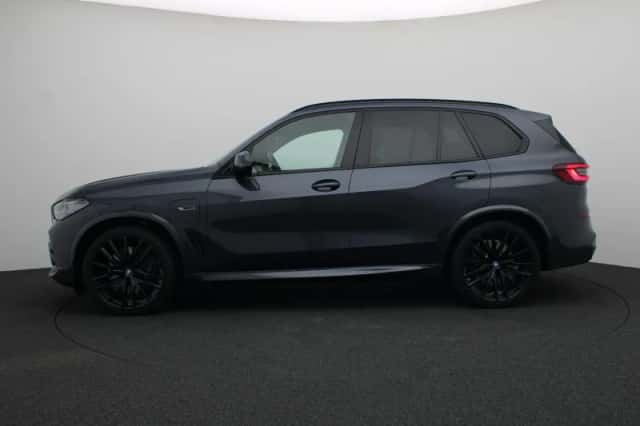 BMW X5 (2022) thumbnail 4