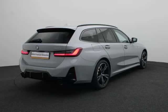 BMW 3-Serie (2024) thumbnail 2