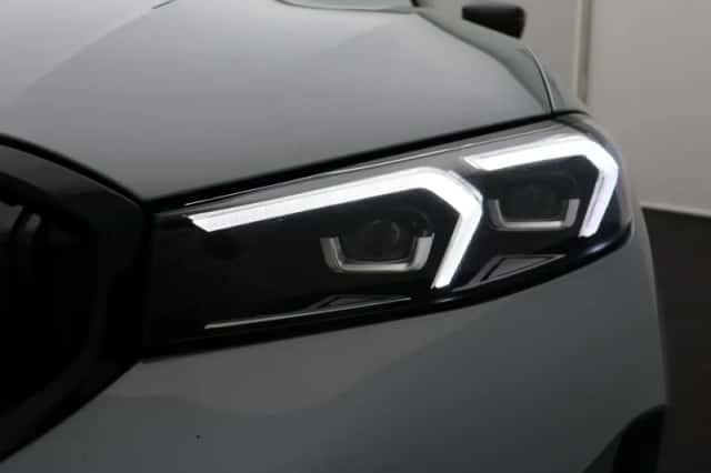 BMW 3-Serie (2024) thumbnail 6