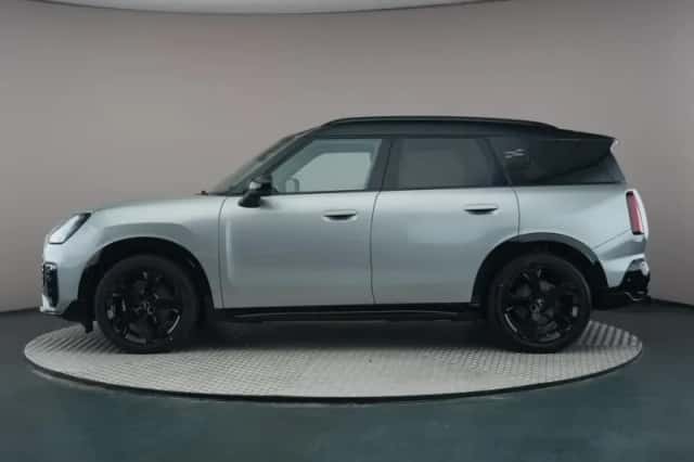 MINI Countryman (2025) thumbnail 4