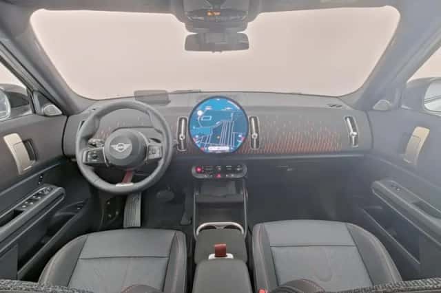 MINI Countryman (2025) thumbnail 6