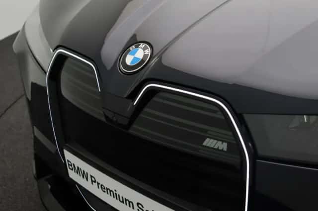 BMW iX (2026) thumbnail 6
