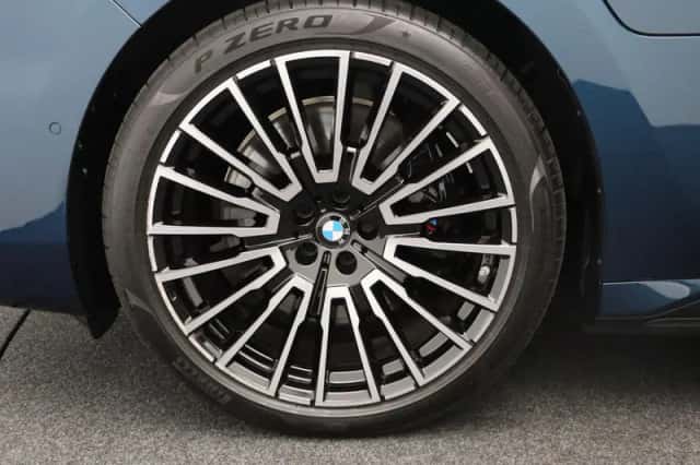 BMW 7-Serie (2025) thumbnail 6