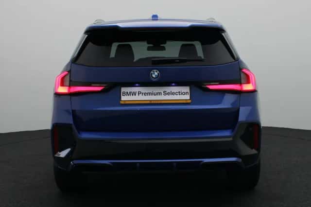 BMW X1 (2023) thumbnail 5